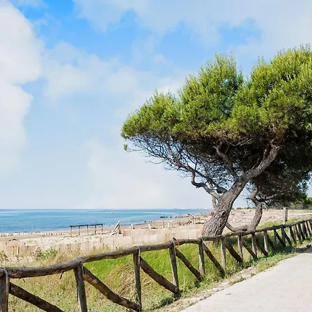 First Floor Flat With Terrace And Pool Access Lejlighed Bibione