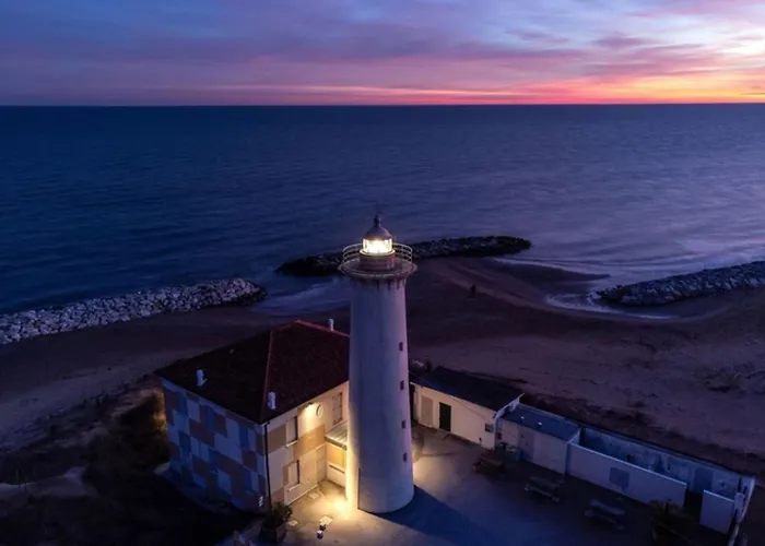 First Floor Flat With Terrace And Pool Access 公寓